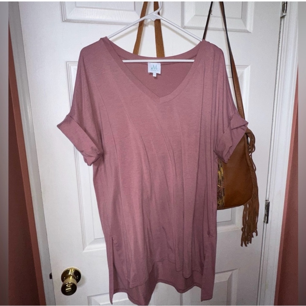 Pink lily Rose V neck top